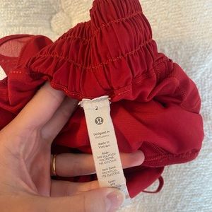 Lululemon Hotty Hots Carnation Red Shorts Size 2, 4 inch inseam